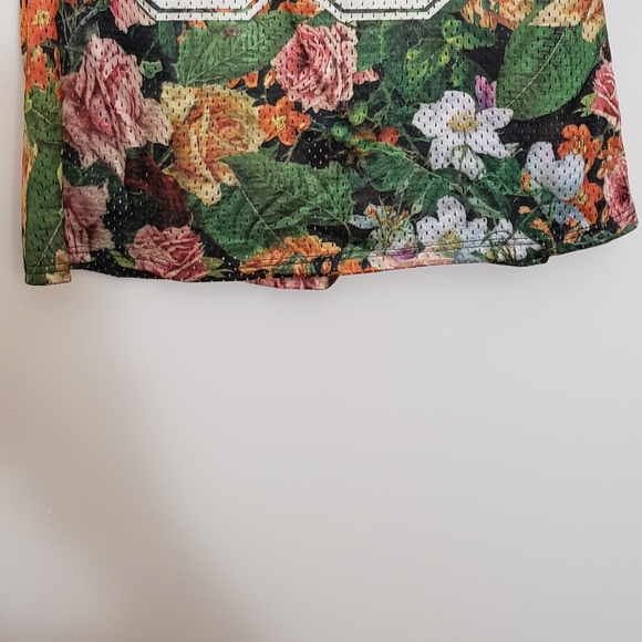 100% polyester. Cropped cute tank jersey - Picture 2 of 3